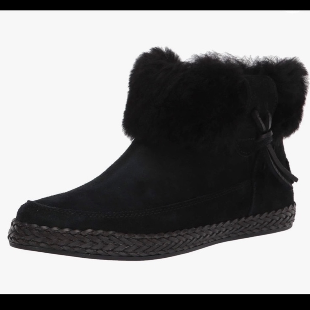 UGG Elowen 1113593 Black Suede Ankle Boots Bootie Women's Size 11
